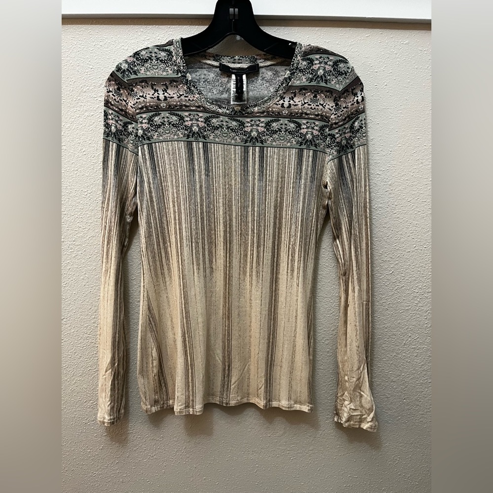 BCBGMaxazria Long sleeve printed tee